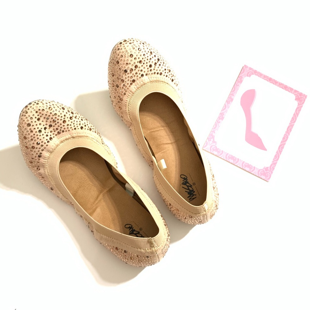 Mossimo pink pale ballet flats